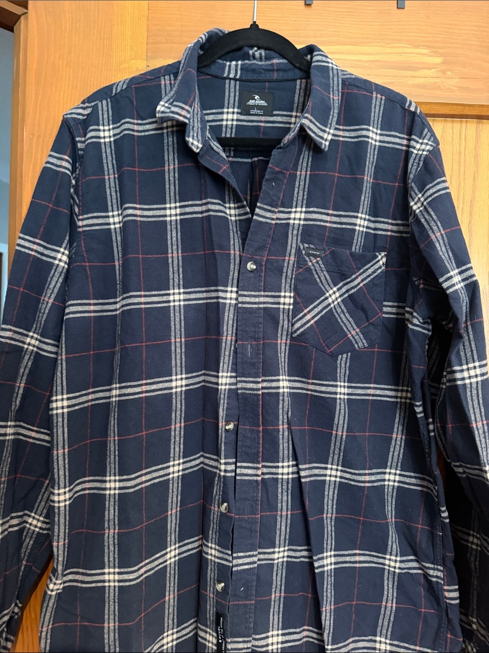 Rip curl Men's Navy Plaid Button-Up Shirt